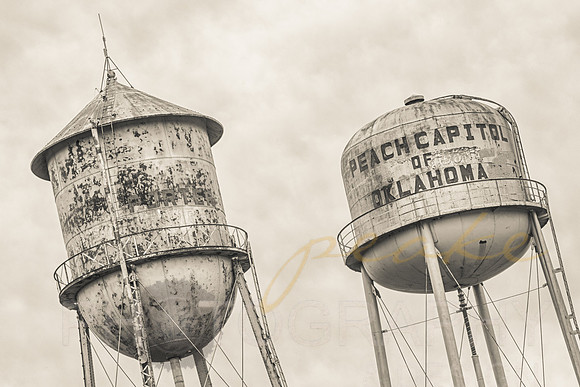 Porter Water Towers - Cream - Porter, Oklahoma