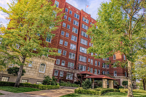 Sophian Plaza Park