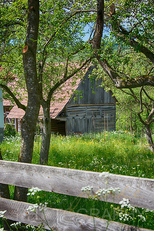 Romanian Barn